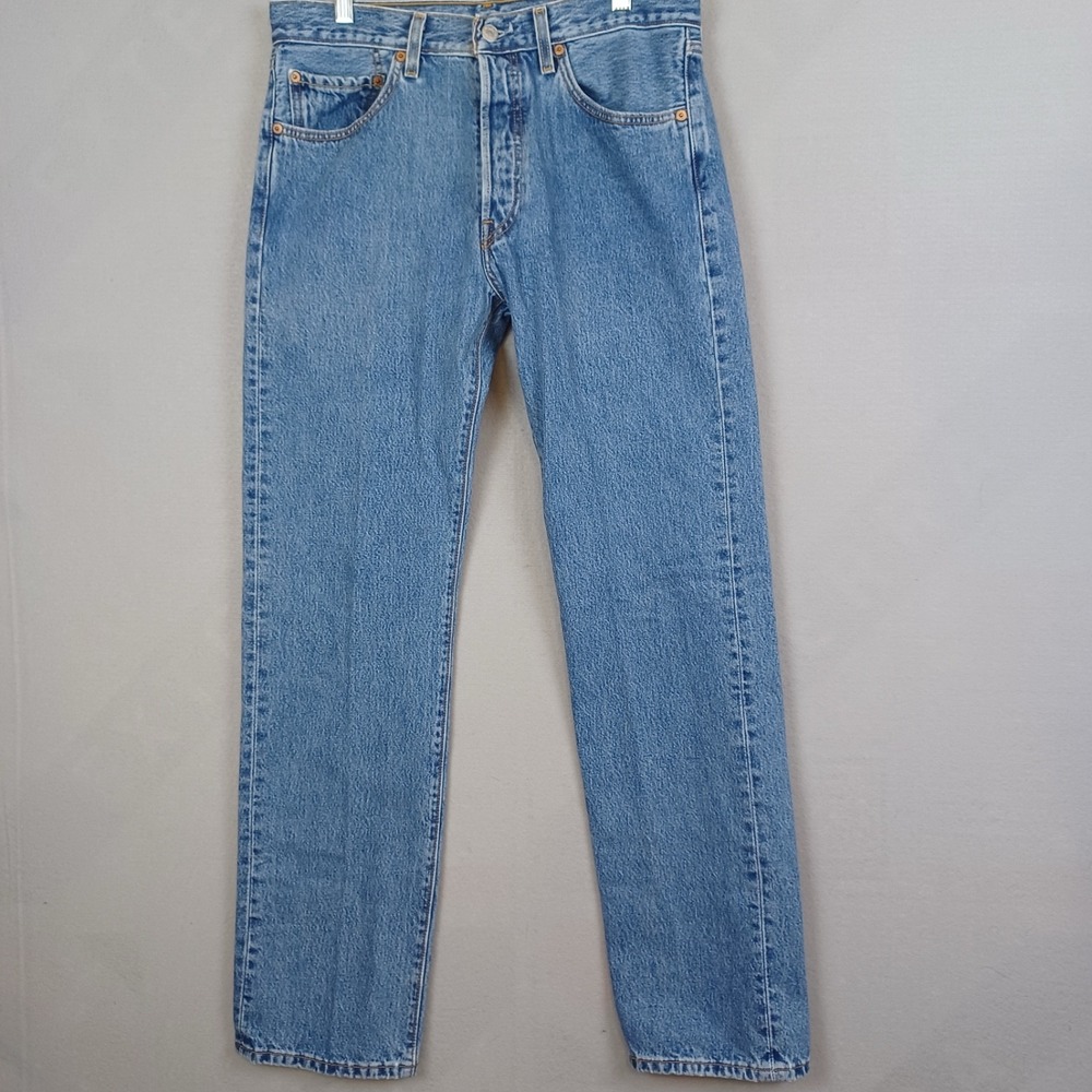 Vintage Levi's 501xx Jeans  501-0193 Blue Denim Men's 33x34 fits 33x32